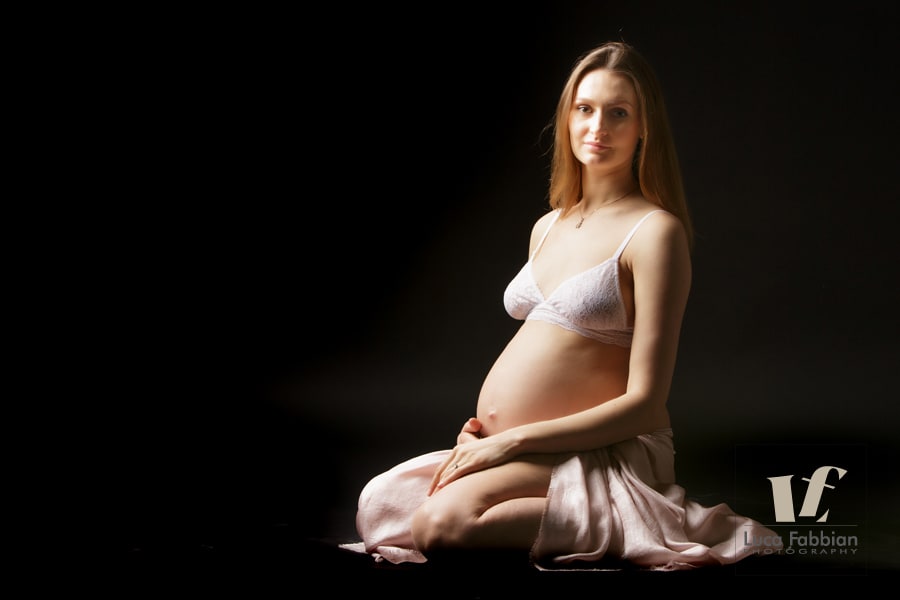 Fotografo Vicenza premaman, maternità, pancione. Studio fotografico ritratto mamme in dolce attesa
