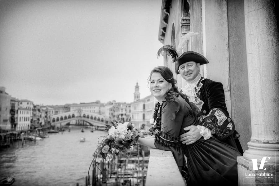 matrimonio in maschera di carnevale a Palazzo Cavalli Venezia